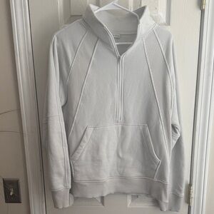 Zenana Outfitters Women’s Light Gray Zip-Up Sweater